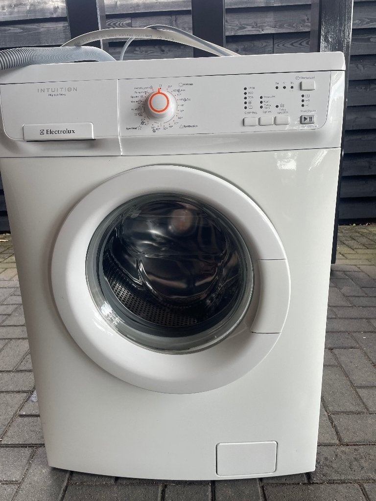 Wasmachine Electrolux 6 kg intuiton, Witgoed en Apparatuur, Ophalen, Gebruikt, 85 tot 90 cm, 1200 tot 1600 toeren