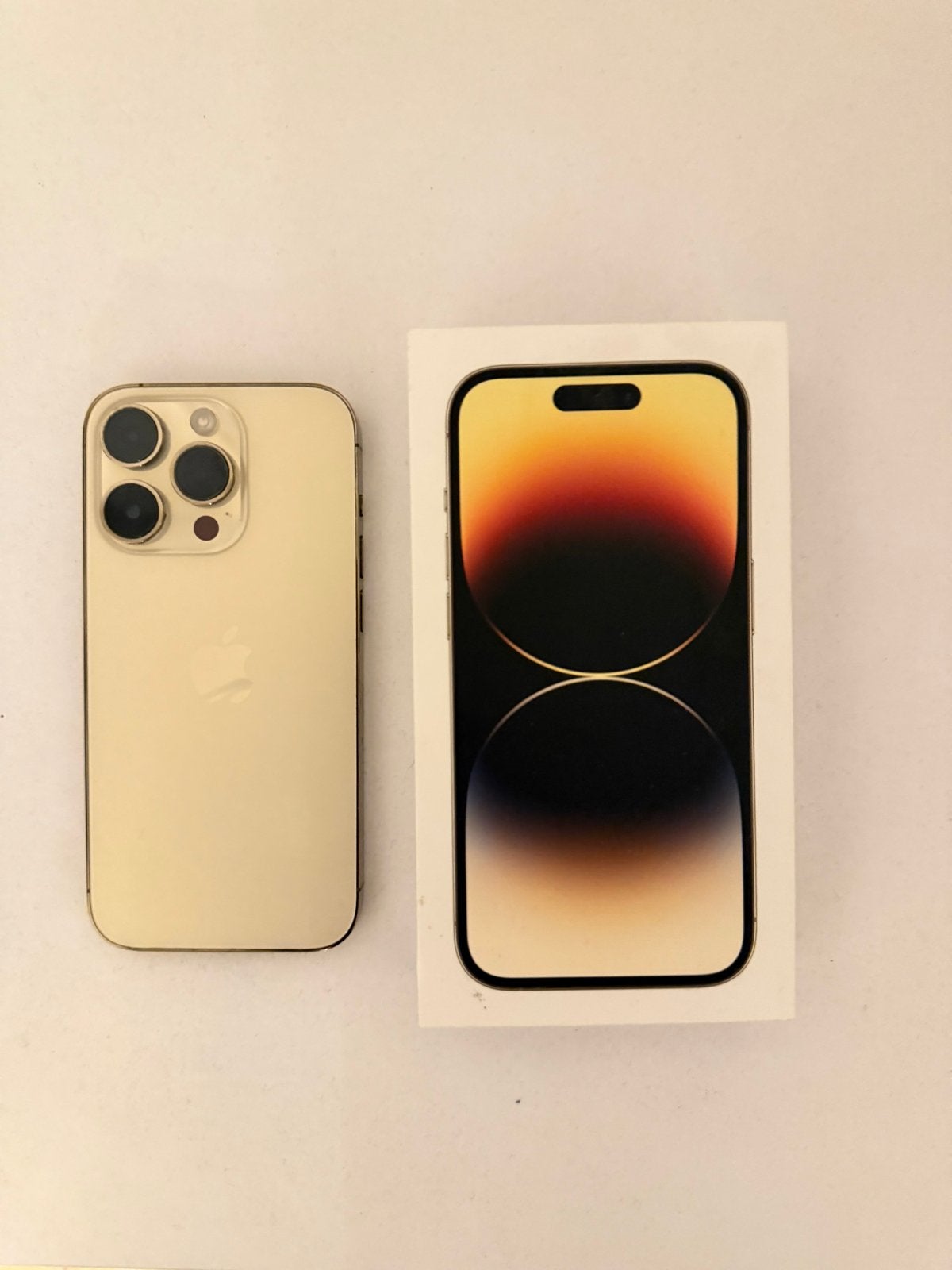 Gouden iPhone 14 Pro 128GB