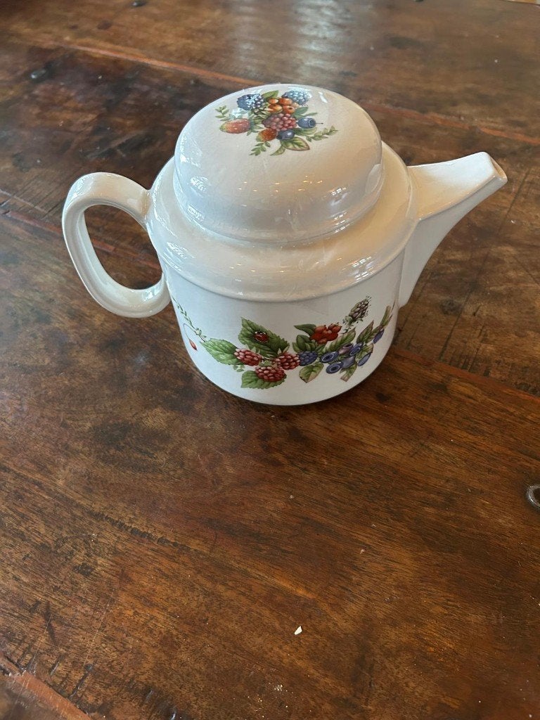Marjolein Bastin Bosvruchten theepot nr. 41, Huis en Inrichting, Overige merken, Klassiek, Ophalen of Verzenden, Zo goed als nieuw
