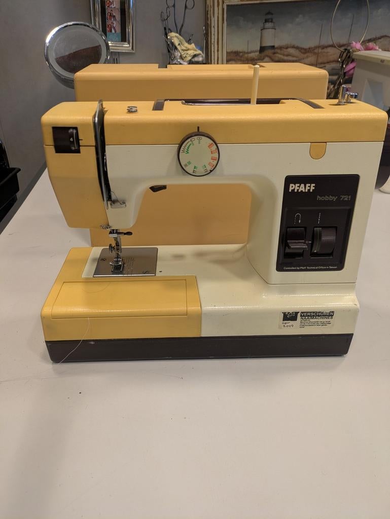 Pfaff Hobby 721 Naaimachine, ook geschikt voor beginners, Hobby en Vrije tijd, Naaimachines en Toebehoren, Ophalen, Hans-Geiger-Straße 12, 67661 Kaiserslautern, Germany