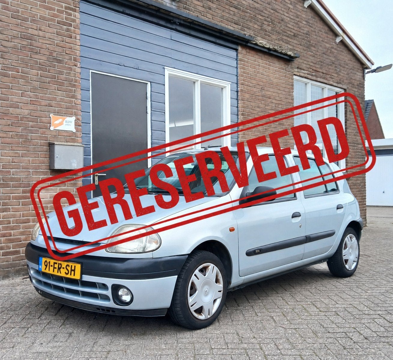 Renault Clio 1.4 / 156.884 km / APK 18-02-2027, Auto's, 31 €/maand, 4 cilinders, Origineel Nederlands, Bedrijf