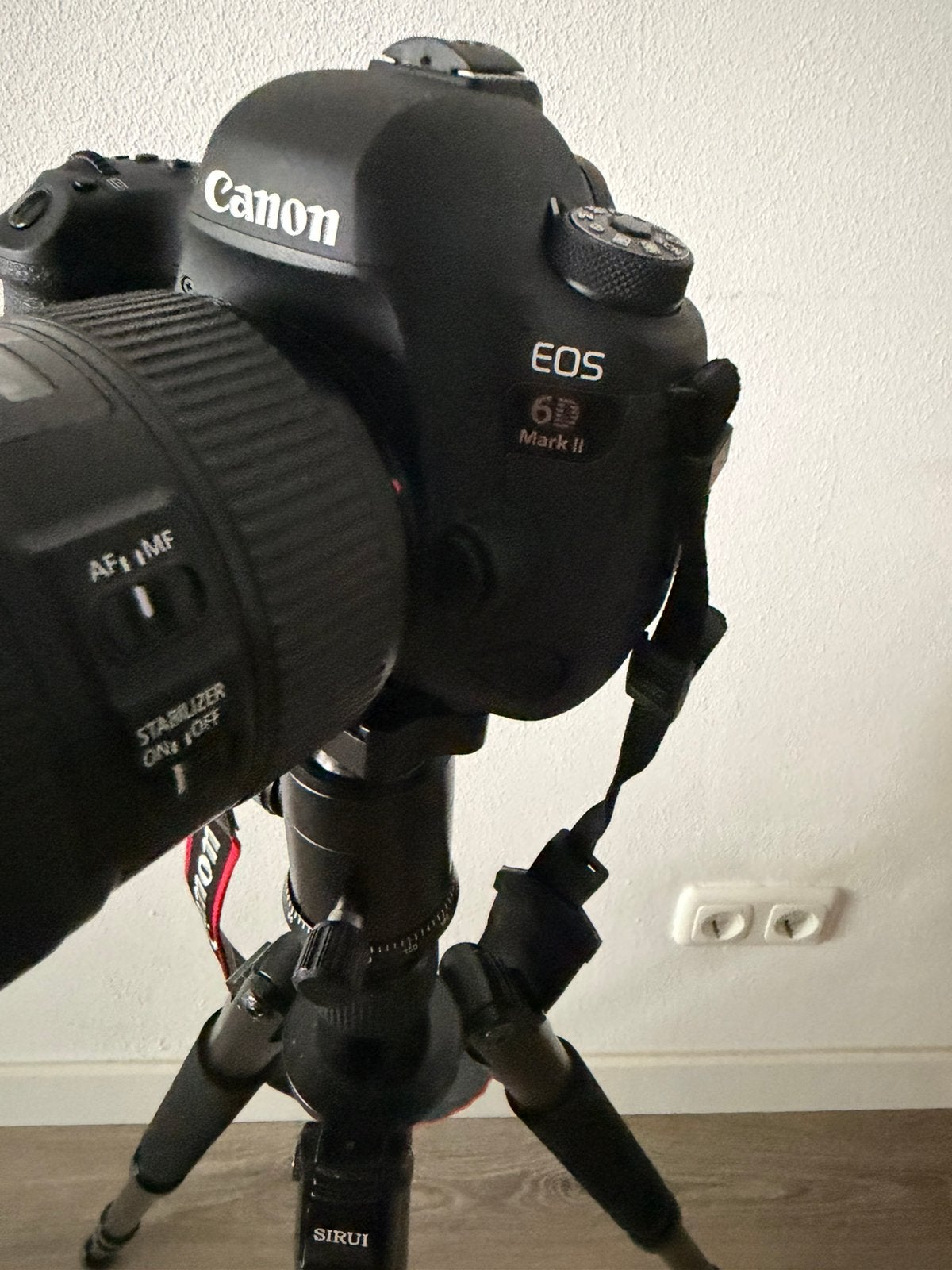 Canon 6D Mark2  absolute nieuwstaat, Ophalen of Verzenden, Zo goed als nieuw