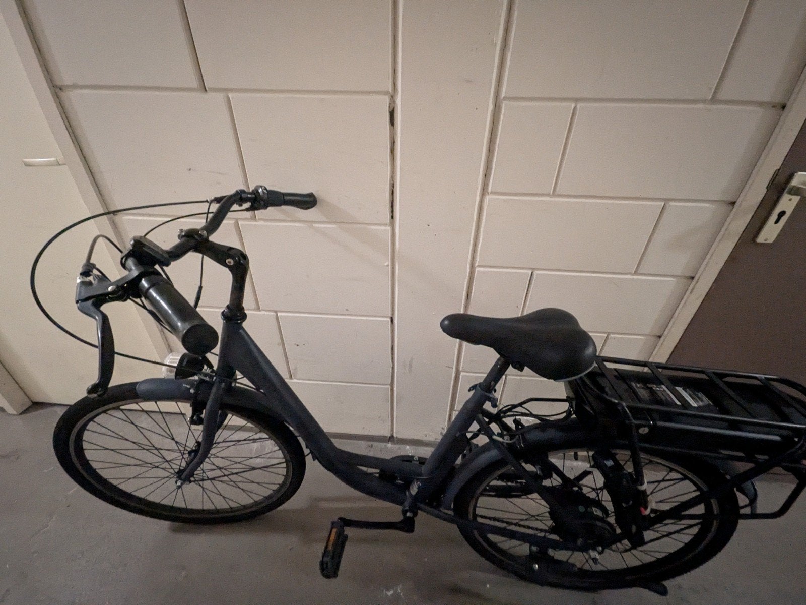 Mistral Midervo Elektrische stadsfiets, Fietsen en Brommers, Elektrische fietsen, Minder dan 30 km per accu, Gebruikt, Minder dan 47 cm