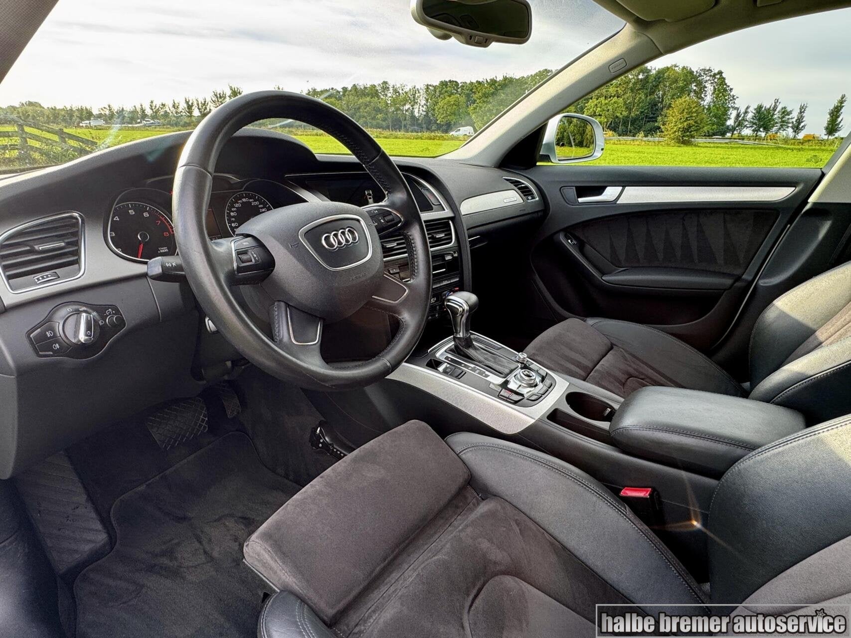 Audi A4 allroad quattro 2.0 TFSI Pro Line |Camera|Carplay|, Automaat, Euro 5, Automatische klimaatregeling, Gebruikt