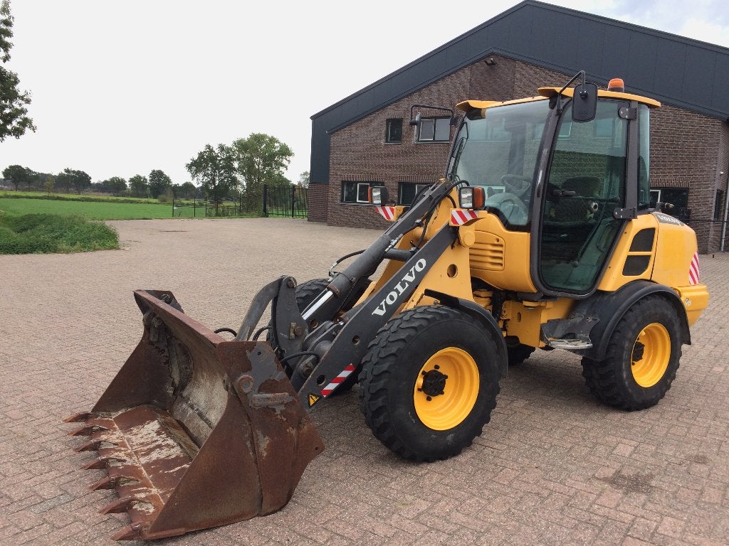 Volvo L25F Bj. 2015 Shovel Loader Wiellader, Zakelijke goederen, Ophalen, Wiellader of Shovel