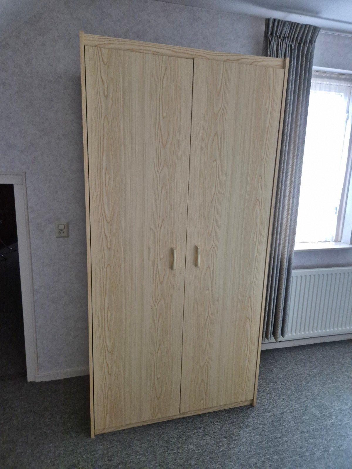 Kledingkast, kast, Ophalen, 25 tot 50 cm, 200 cm of meer