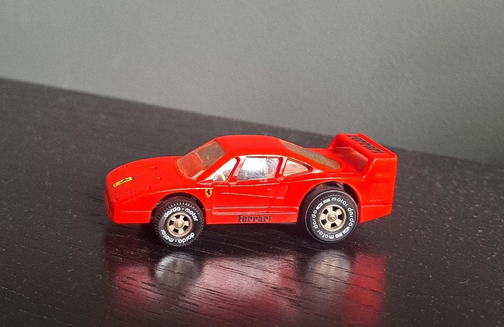 Ferrari F40 darda motor made in W Germany, Ophalen of Verzenden, Zo goed als nieuw
