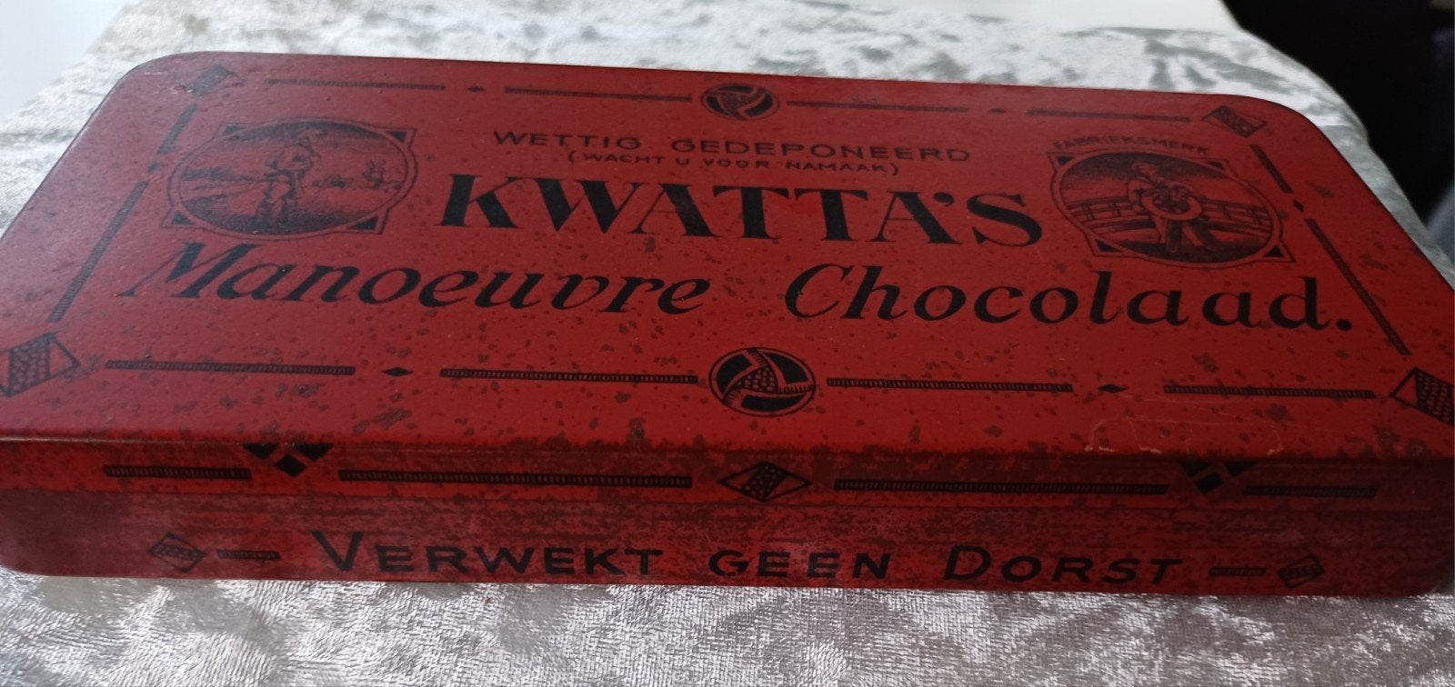 Vintage Kwatta's Manoeuvre Chocolade Blik - Fabriek Breda, Ophalen of Verzenden, Gebruikt, Overige, Overige merken