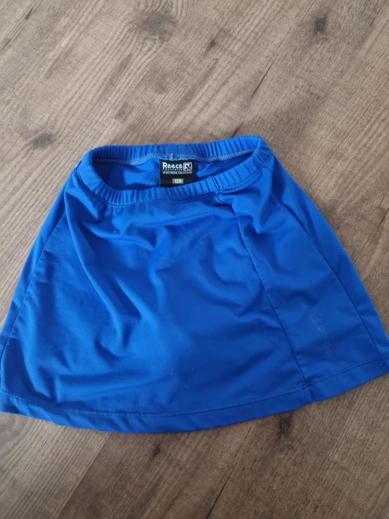 Korfbalrokje maat 128, Ophalen