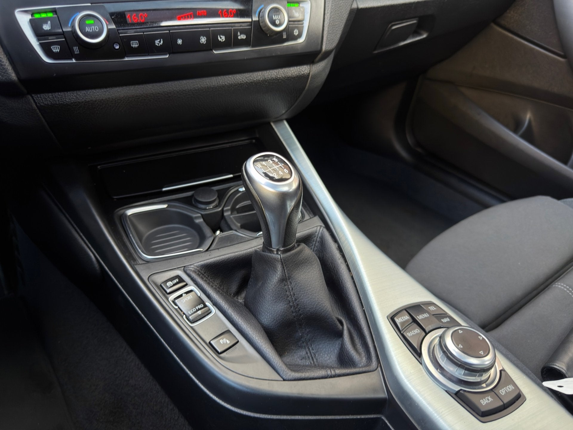 Foto 16 van BMW 1-serie 118i M Sport Edition , 5-DRS. , Clima / Cruise /