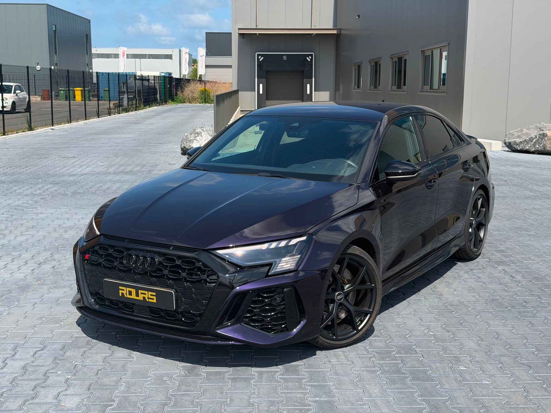 Audi RS3 Limousine 2.5 TFSI RS 3 quattro | Violet Paars | RS, Auto's, Audi, Automaat, Dealer onderhouden, Gebruikt, Euro 6
