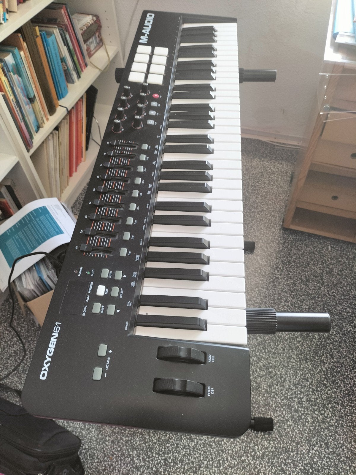 Keyboard . M Audio Oxygen 61 met voetpedaal, Muziek en Instrumenten, Keyboards, Ophalen of Verzenden