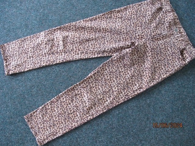 broek - panter-/luipaardprint - 38/40 - spandex - warmbeige, Maat 38/40 (M), Ophalen of Verzenden, Lang, Gedragen