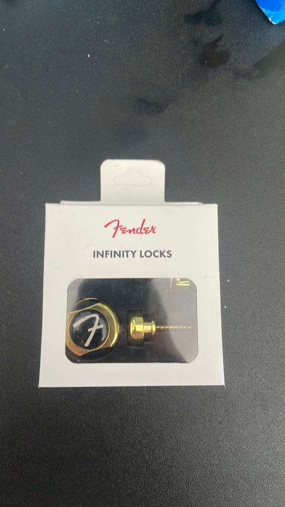 Infinity locks fender, Muziek en Instrumenten, Ophalen of Verzenden, Zo goed als nieuw, Minder dan 50 watt
