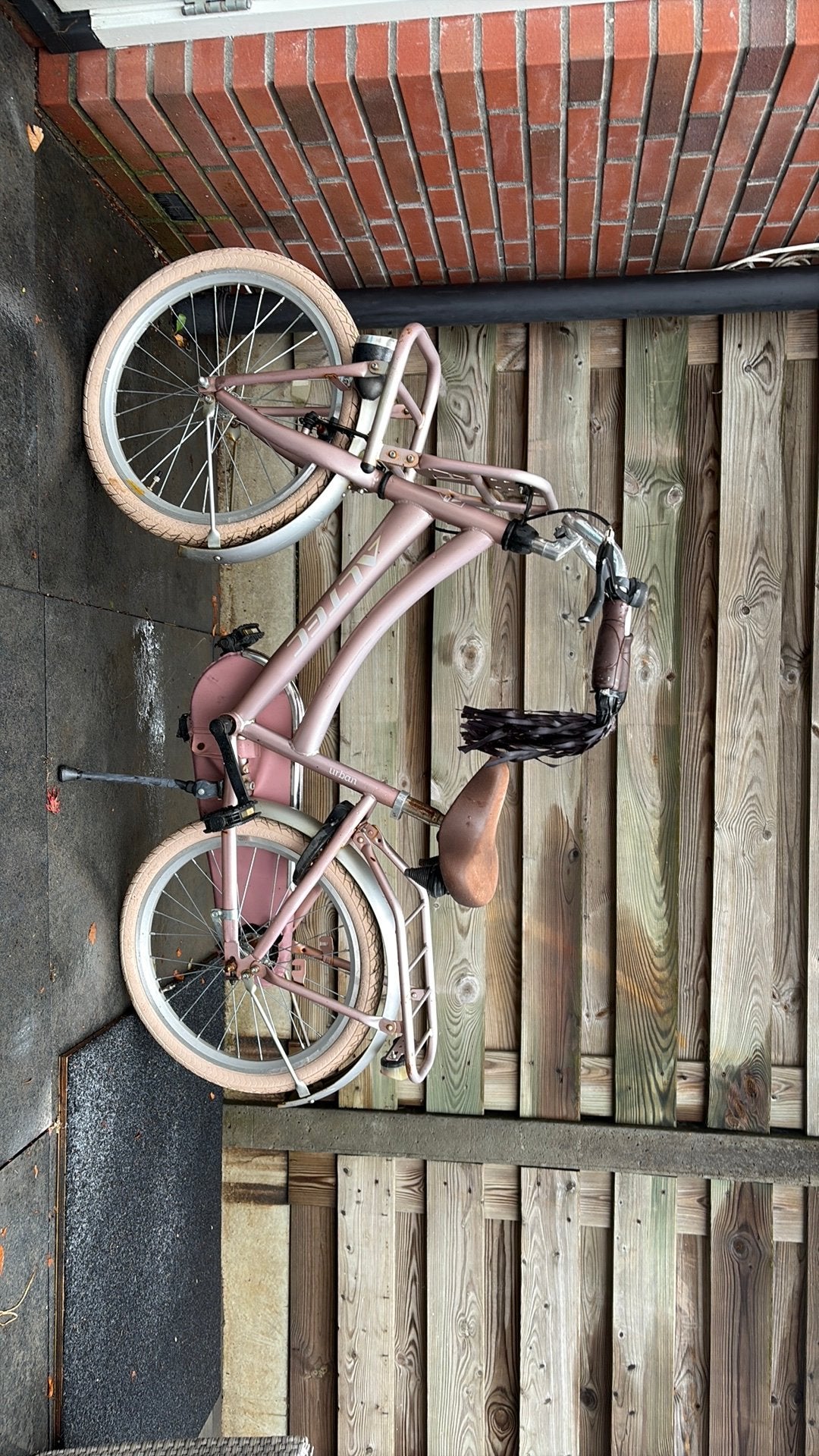 Altec kinderfiets met voordrager - Roze, Ophalen, Gebruikt, Terugtraprem, 20 inch of meer