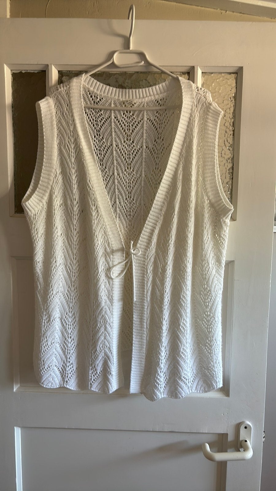 Mooi mouwloos vestje, Kleding | Dames, Grote Maten, Ophalen of Verzenden, Zo goed als nieuw, Wit, Trui of Vest