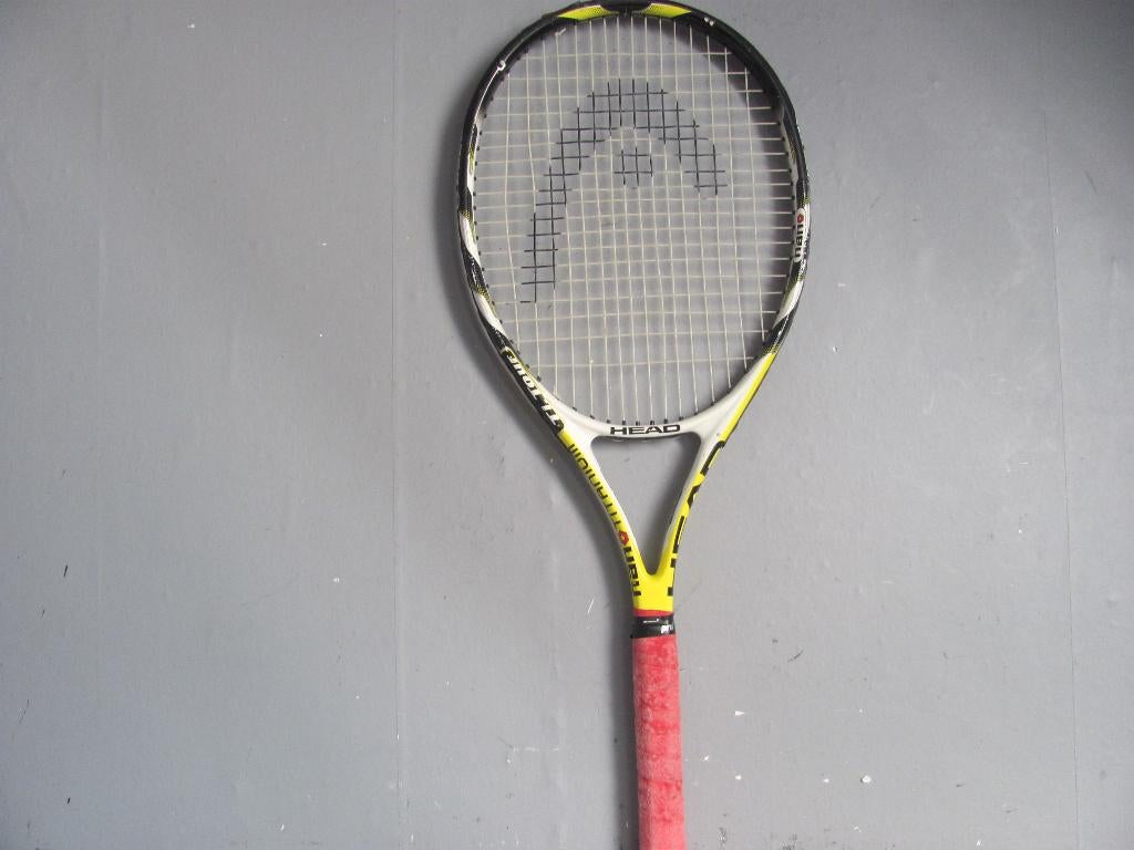 Tennisracket van Head de Nano titanium met goede bespanning, Sport en Fitness, L4, Ophalen of Verzenden, Zo goed als nieuw, Head