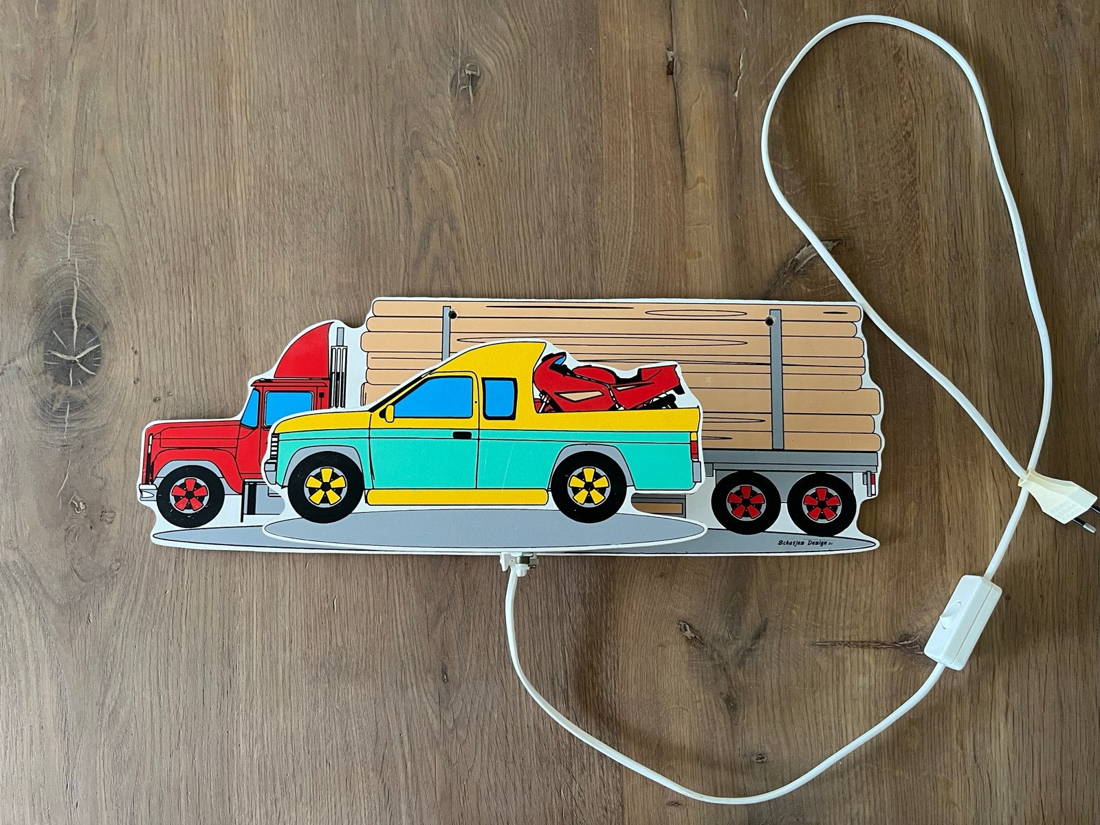 Schatjes Design 87 Vrachtwagen Kinderlamp, Met schakelaar, Overige merken, Gebruikt, Meerkleurig