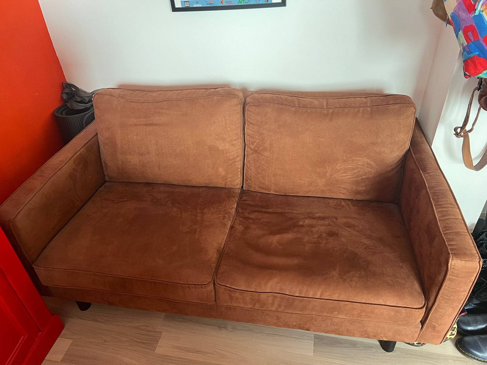 Bruine leren/suède look bank van Leen Bakker, 150 tot 200 cm, Tweepersoons, Ophalen of Verzenden, Zo goed als nieuw