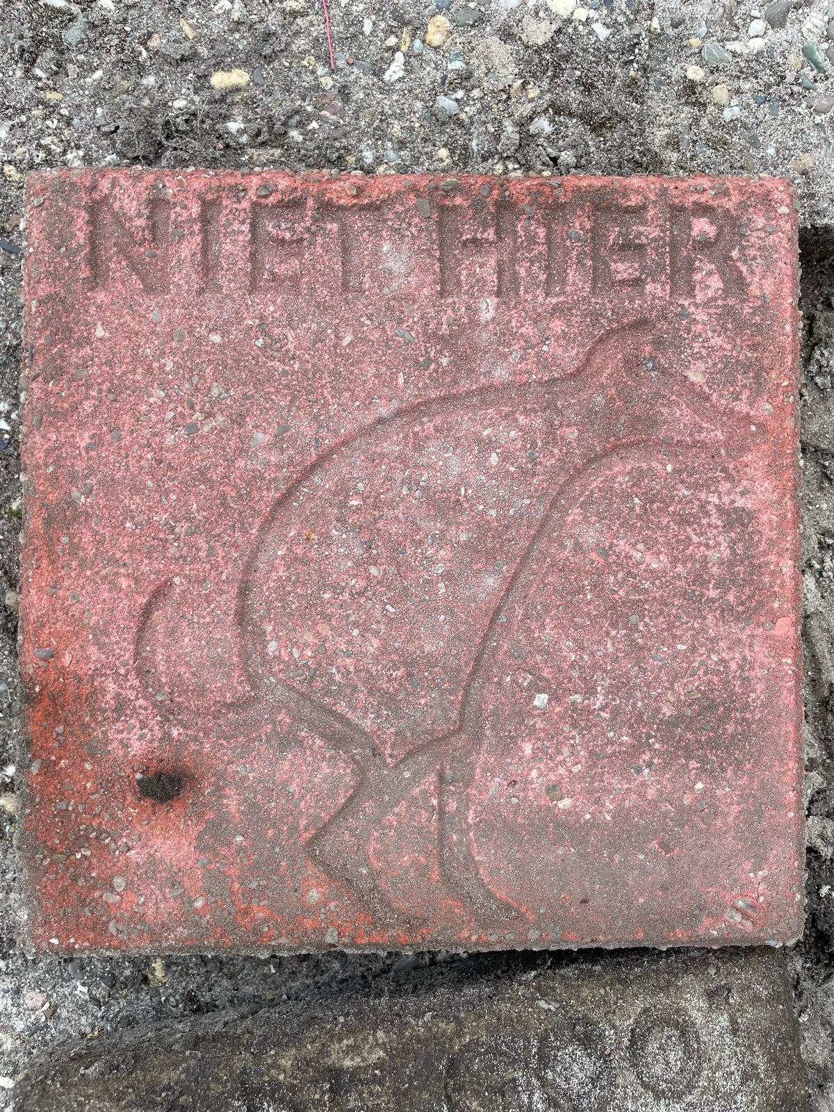 Hondenpoep Tegel - Niet Hier / In De Goot, Ophalen, Gebruikt