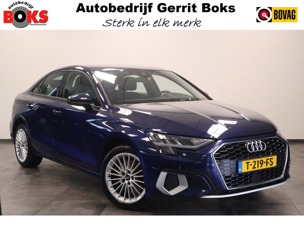 Audi A3 Limousine 30 TFSI Pro Line Navigatie Carplay Clima C, Auto's, Audi, Stof, Met garantie (alle), Blauw, Automatische klimaatregeling