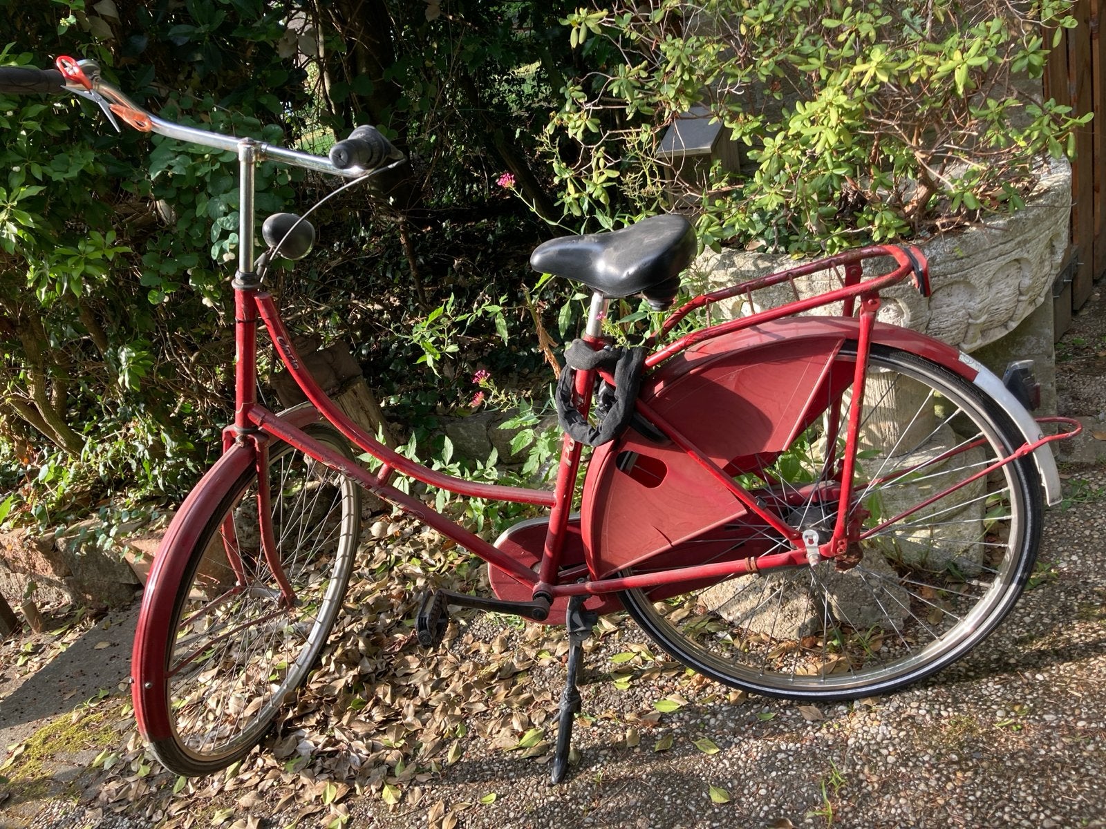Vintage rode damesfiets, Fietsen en Brommers, Terugtraprem, Ophalen, Overige merken, 53 tot 56 cm