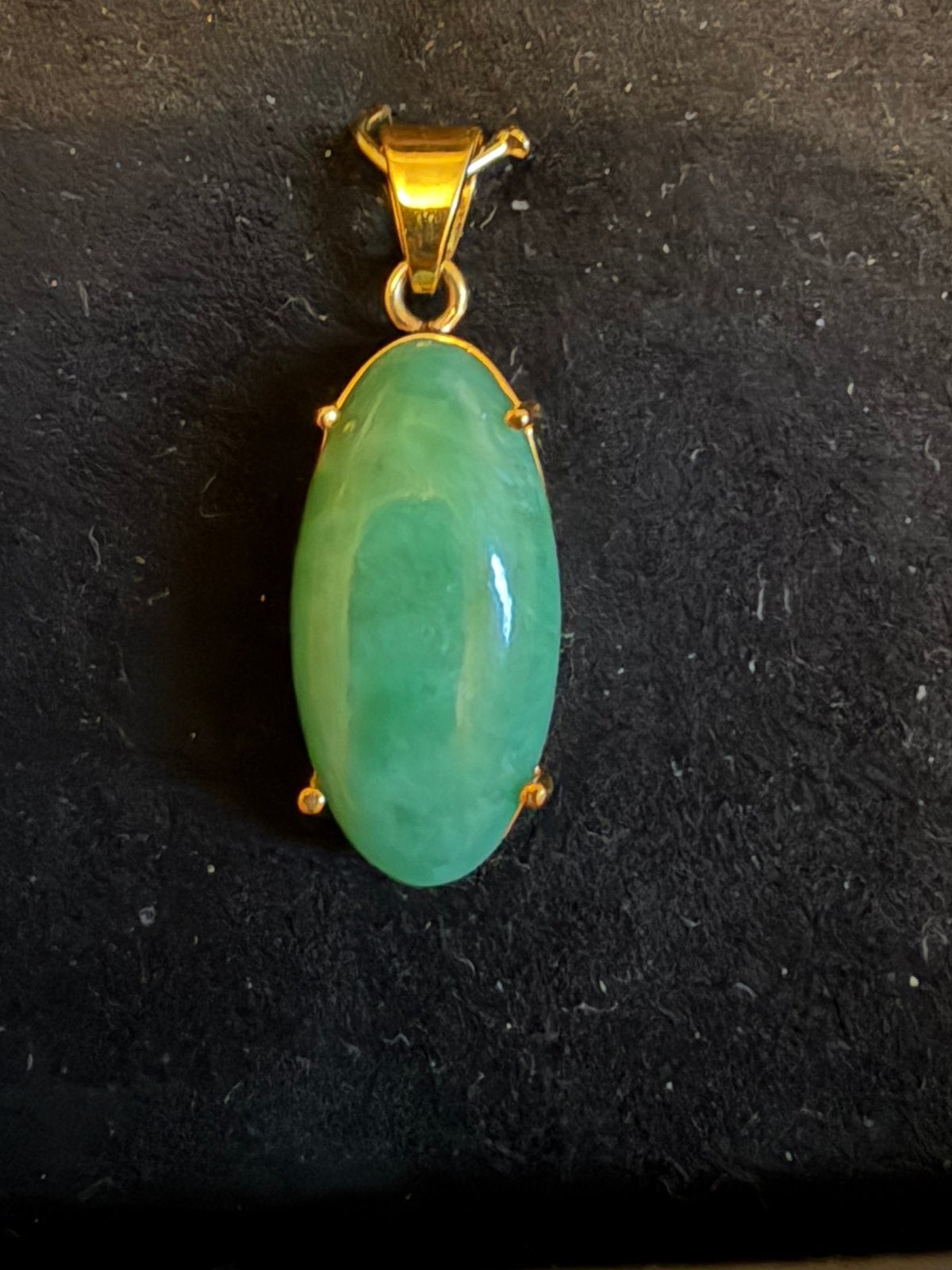 18k Jade pendant, Ophalen of Verzenden, Zo goed als nieuw, Goud
