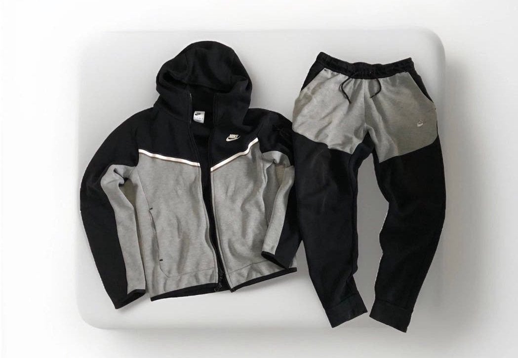 Nike tech fleece trainingspak, Ophalen of Verzenden, Zo goed als nieuw, Maat 46 (S) of kleiner