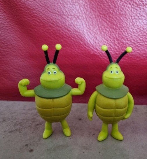 2x,Emte,Studio100,MAYA DE BIJ, FIGUURTJES,5.5cm,Nieuw! a...., Ophalen of Verzenden, Nieuw