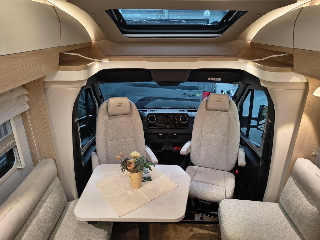 Hymer BMC-T WhiteLine 600 -- MEGA-DEAL --, Caravans en Kamperen, Campers, Automaat, 7 tot 8 meter, Bedrijf, Diesel