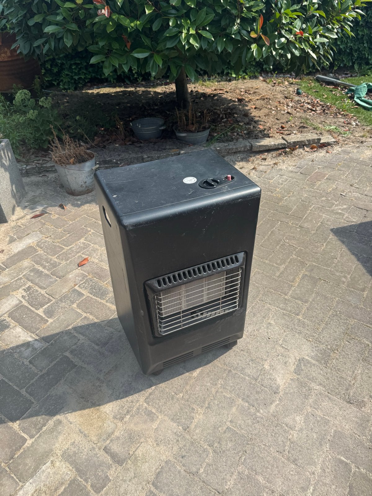 Gasheater  camping heater, Gebruikt, Gas, Ophalen of Verzenden, Vrijstaand
