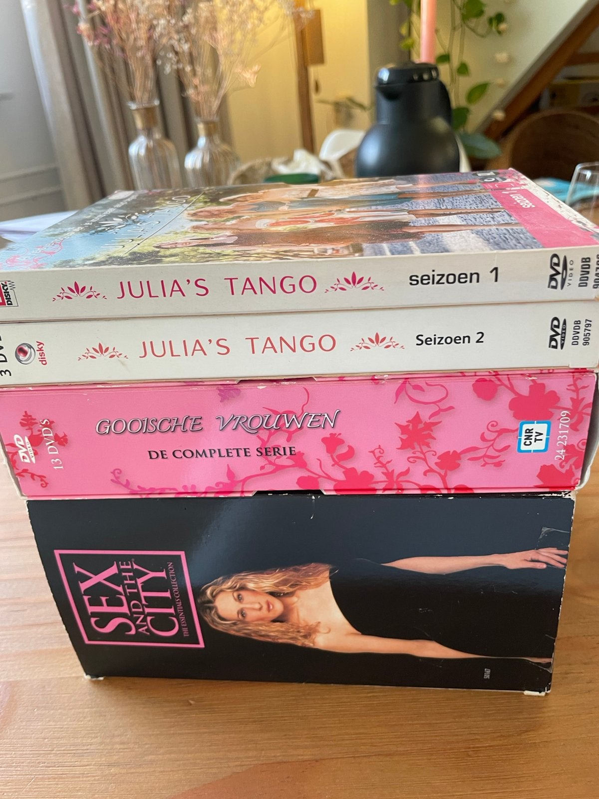 Dvd’s Sex and the city, Julia’s Tango, Gooische vrouwen, Ophalen of Verzenden, Zo goed als nieuw