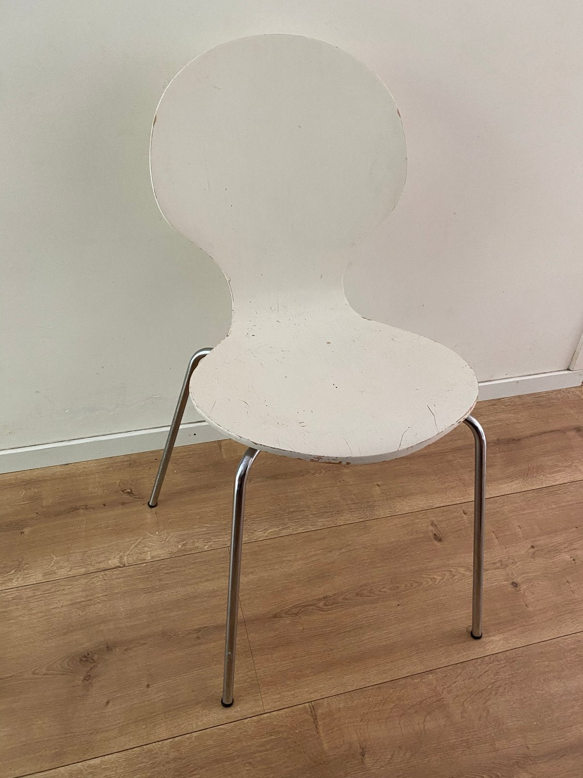 Zes witte stoelen / eettafelstoelen, Huis en Inrichting, Stoelen, Ophalen, Kunststof, Gebruikt, Wit