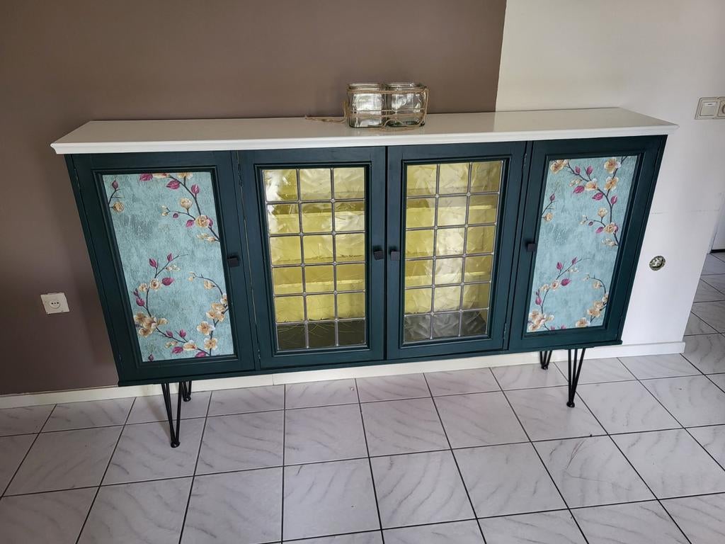 Gepimpte kast, Huis en Inrichting, Ophalen, 25 tot 50 cm