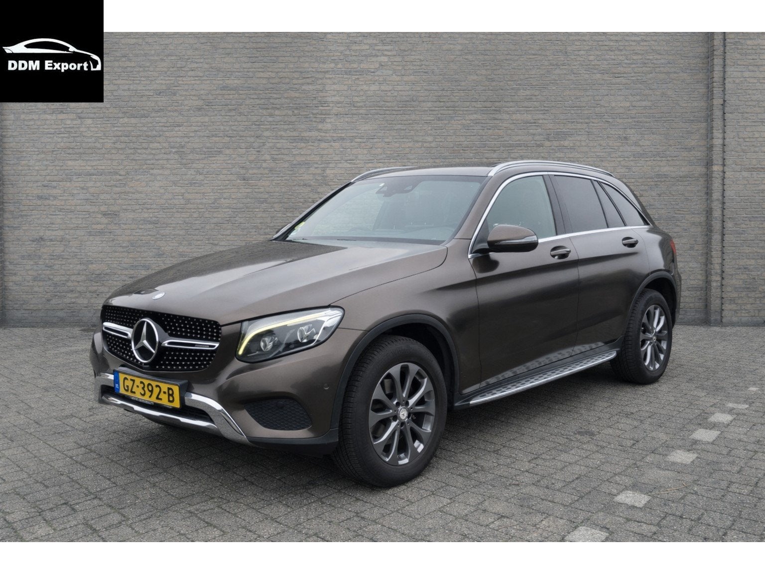 Mercedes-Benz GLC 220 d 4MATIC Ambition | Pano dak | Leer |, Auto's, Automaat, Gebruikt, Euro 6, 2500 kg
