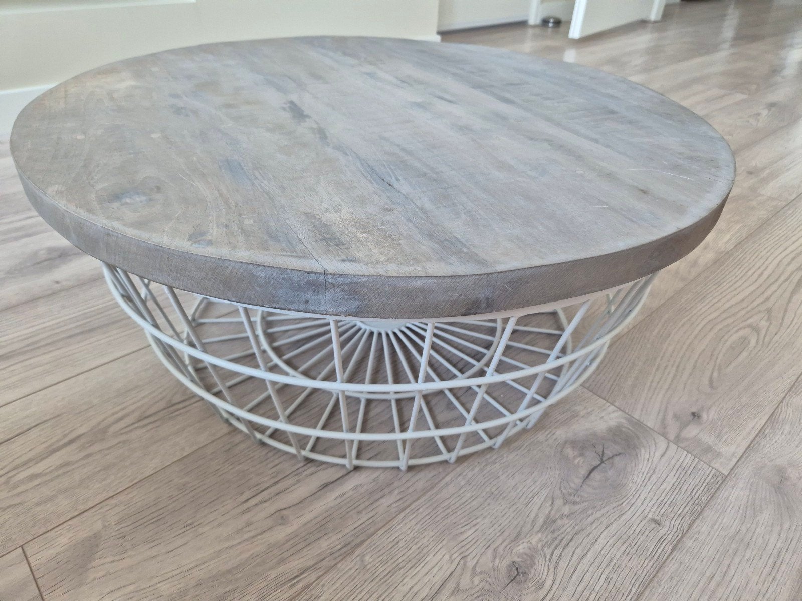 Salontafel/bijzettafel, Ophalen, 50 tot 100 cm, 50 tot 100 cm, Zo goed als nieuw