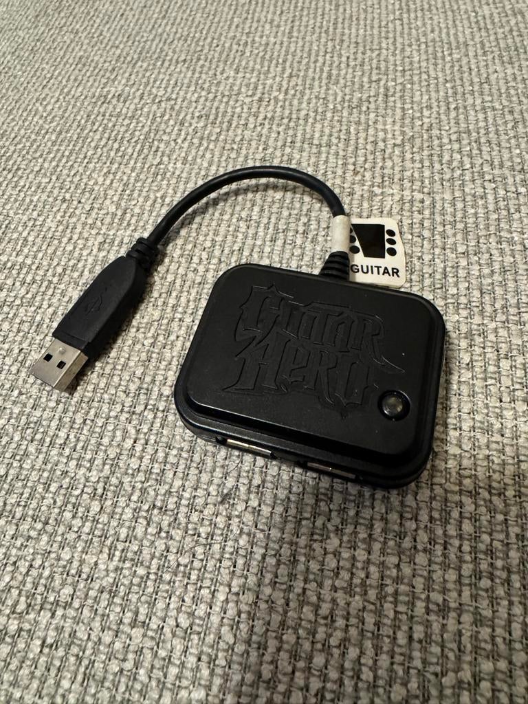 Guitar Hero Wireless USB Dongle - Adapter PS3, Muziek, Gebruikt, 1 speler, Ophalen of Verzenden
