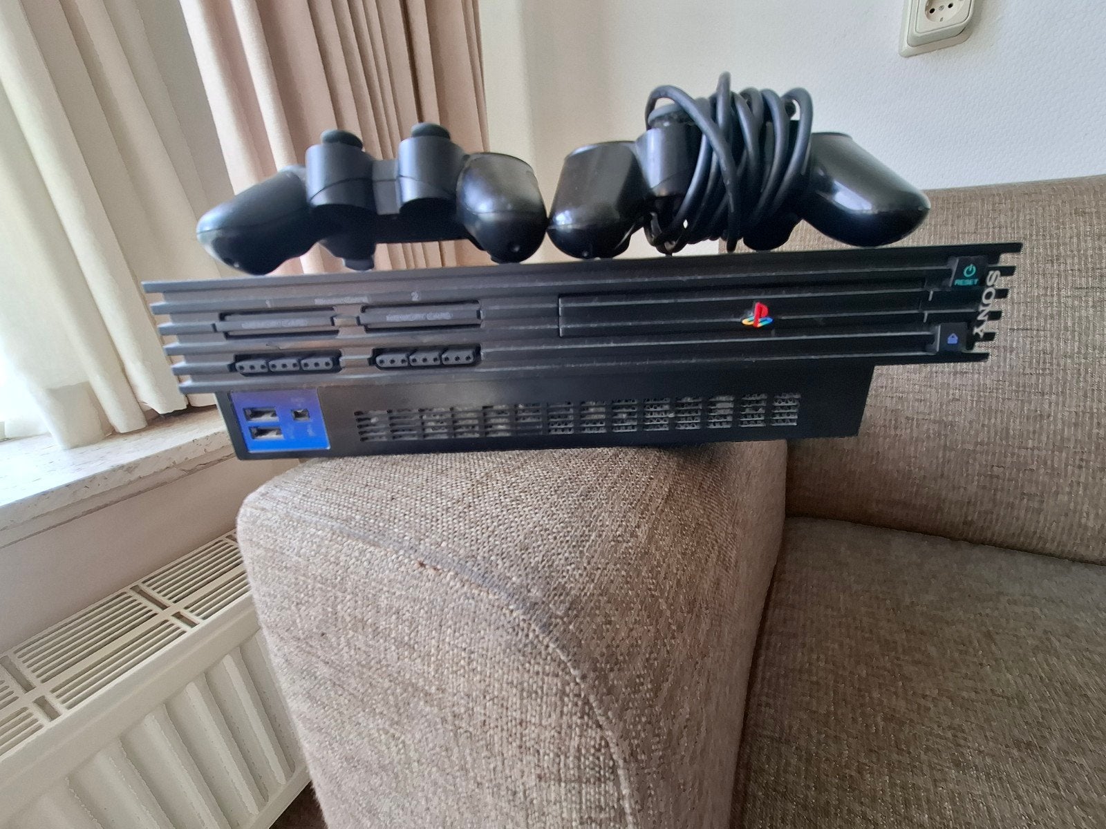 ps2 | 2X controller | games., Ophalen of Verzenden, Zo goed als nieuw, Met 1 controller