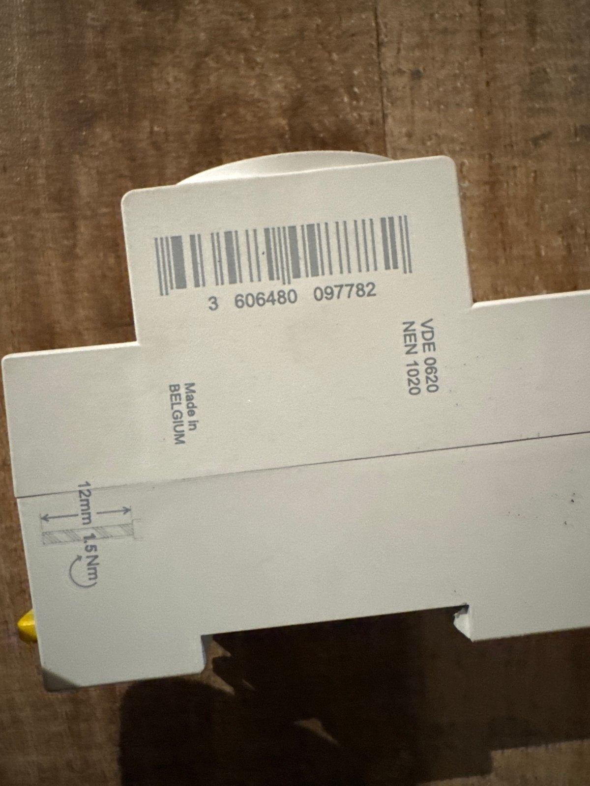 Schneider Electric Opbouw Stopcontact 16A 250V, Ophalen of Verzenden, Zo goed als nieuw, Schneider Electric, Stopcontact