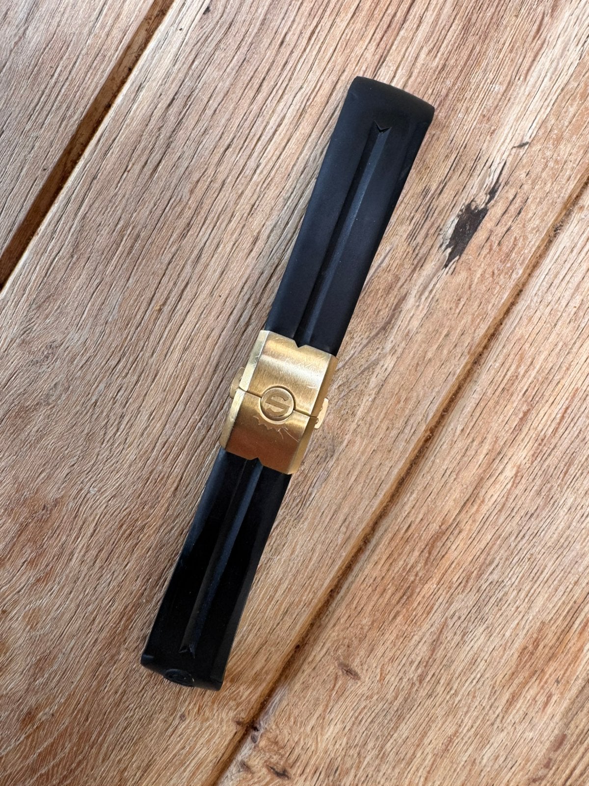 Steinhart rubberen strap met goudkleurige clasp 22mm, Ophalen of Verzenden, Zo goed als nieuw, Overige merken