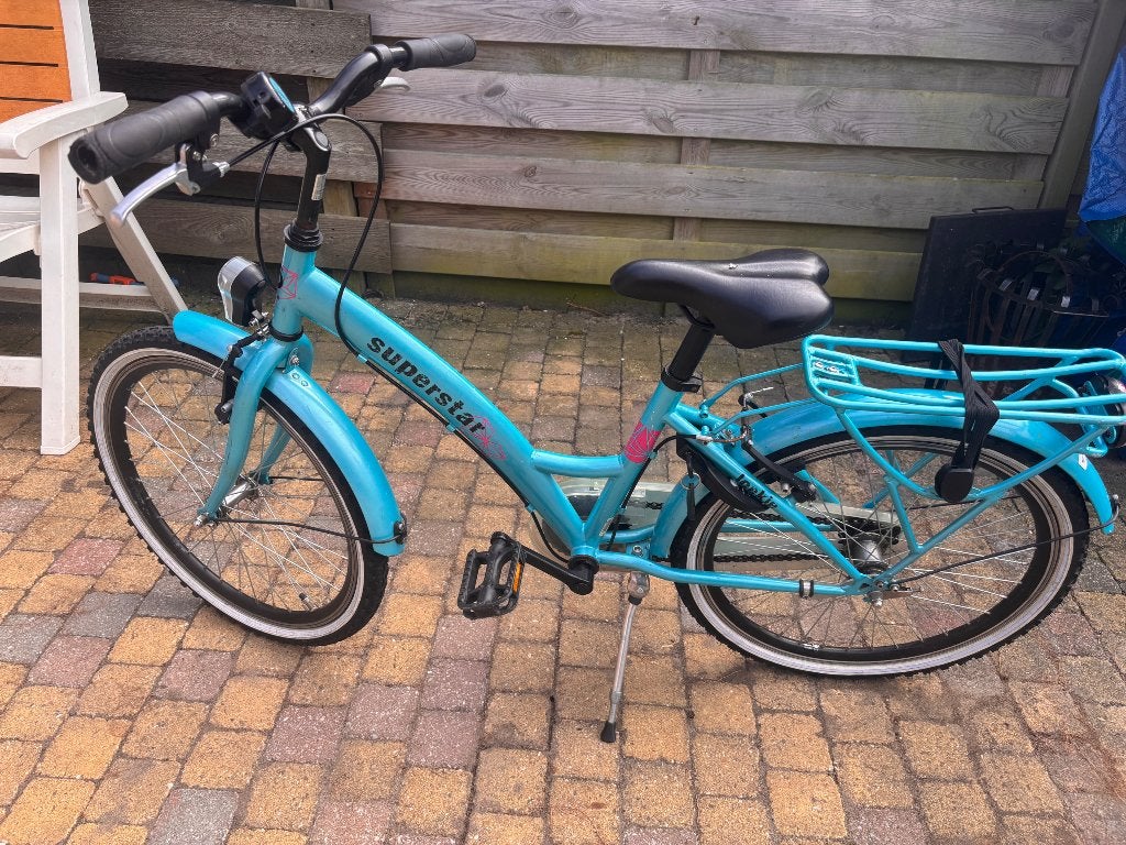 Loekie superstar kinderfiets 22 inch - In goede staat, Fietsen en Brommers, Ophalen, Terugtraprem, 22 inch, Superstar