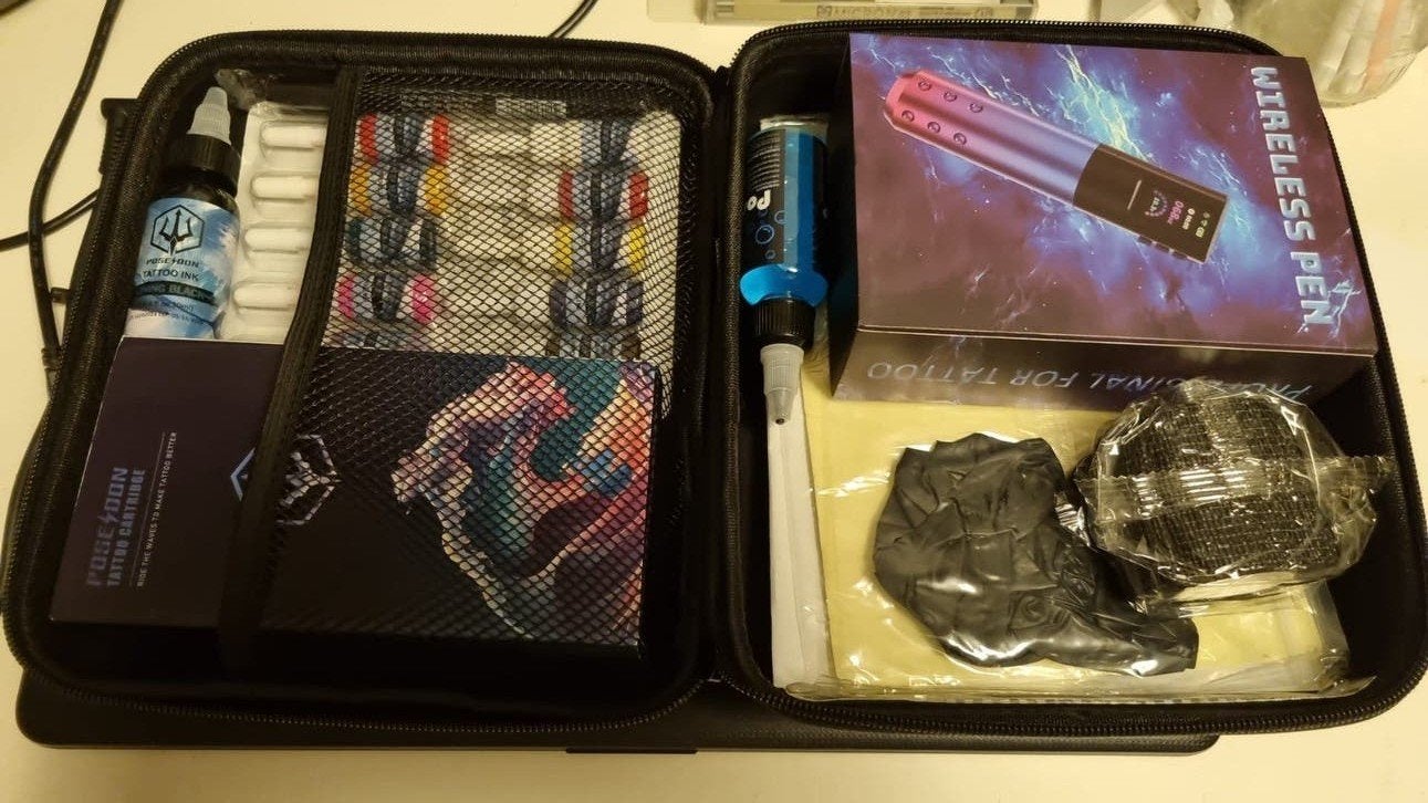 Tattoo setje nieuw beginner compleet starter kit machine, Hobby en Vrije tijd, Tekenen, Ophalen of Verzenden, Nieuw, Overige typen
