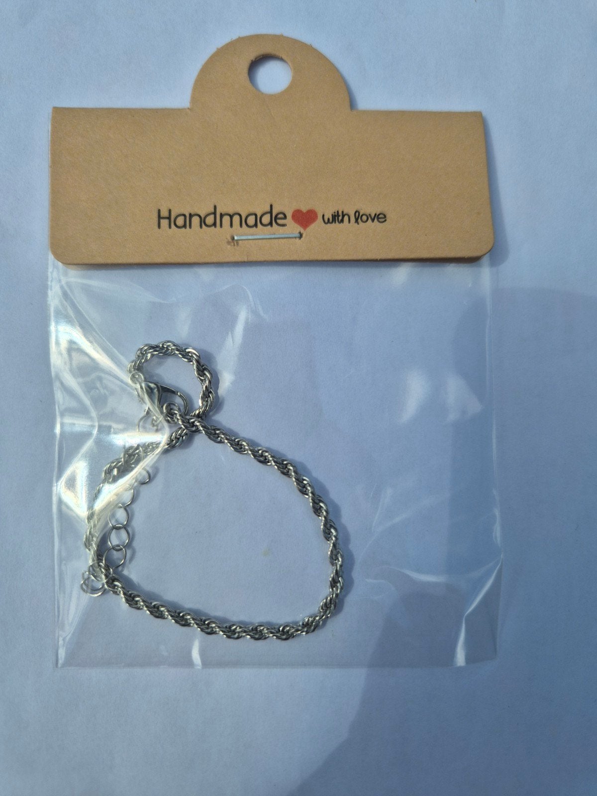 Handgemaakte zilverkleurige armband met schakels, Ophalen of Verzenden, Nieuw, Zilver, Overige materialen