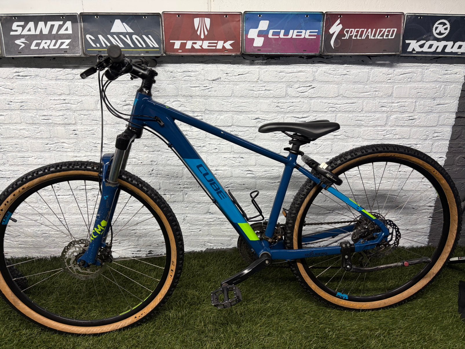Foto 11 van Cube Aim Race 27,5 inch mountainbike frame S 27,5 cube S”