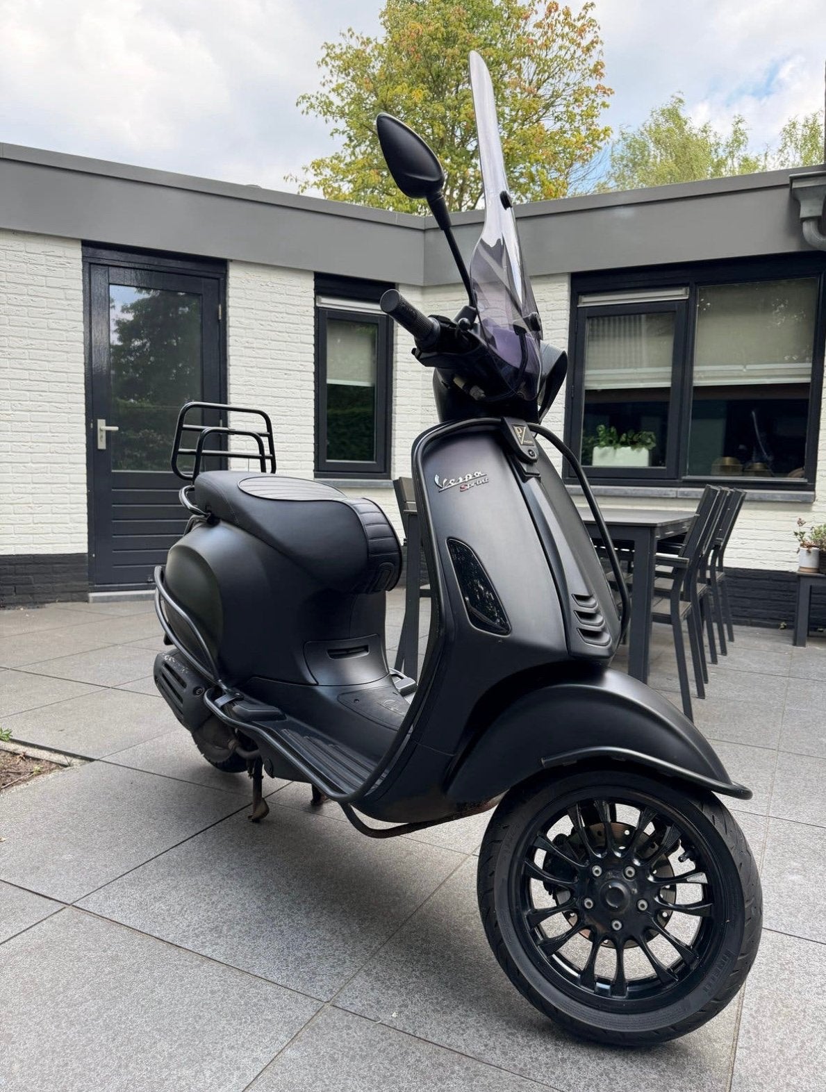 Vespa Sport 4T mat zwart ***Full Options***, Ophalen, Gebruikt, Maximaal 45 km/u, Vespa S