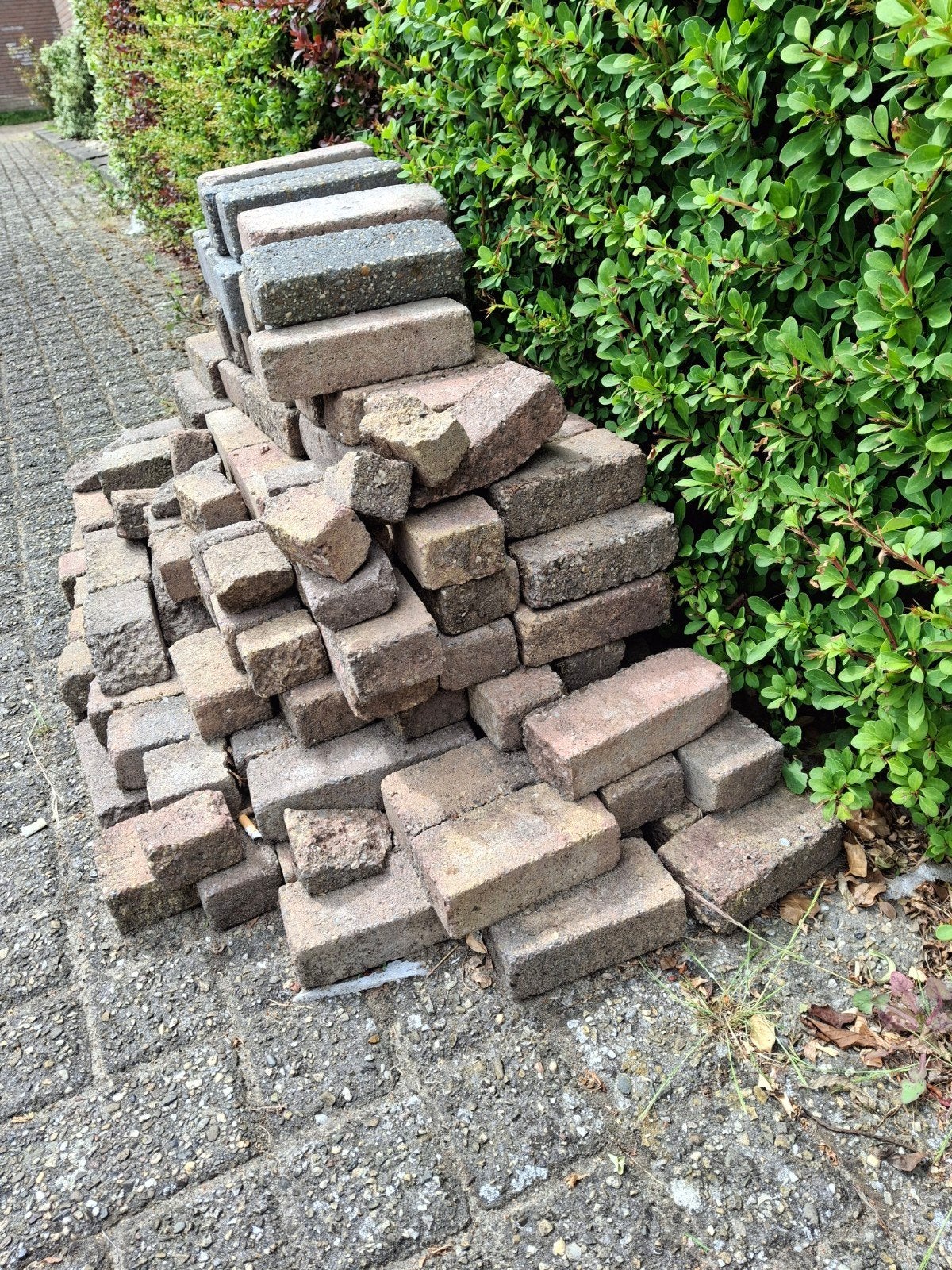 Straatklinkers 2 m2, Ophalen, Gebruikt, Beton, Klinkers