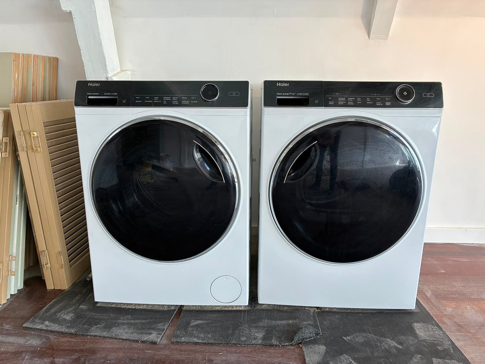 Haier wasmachine en droger, Witgoed en Apparatuur, 8 tot 10 kg, Ophalen, 85 tot 90 cm