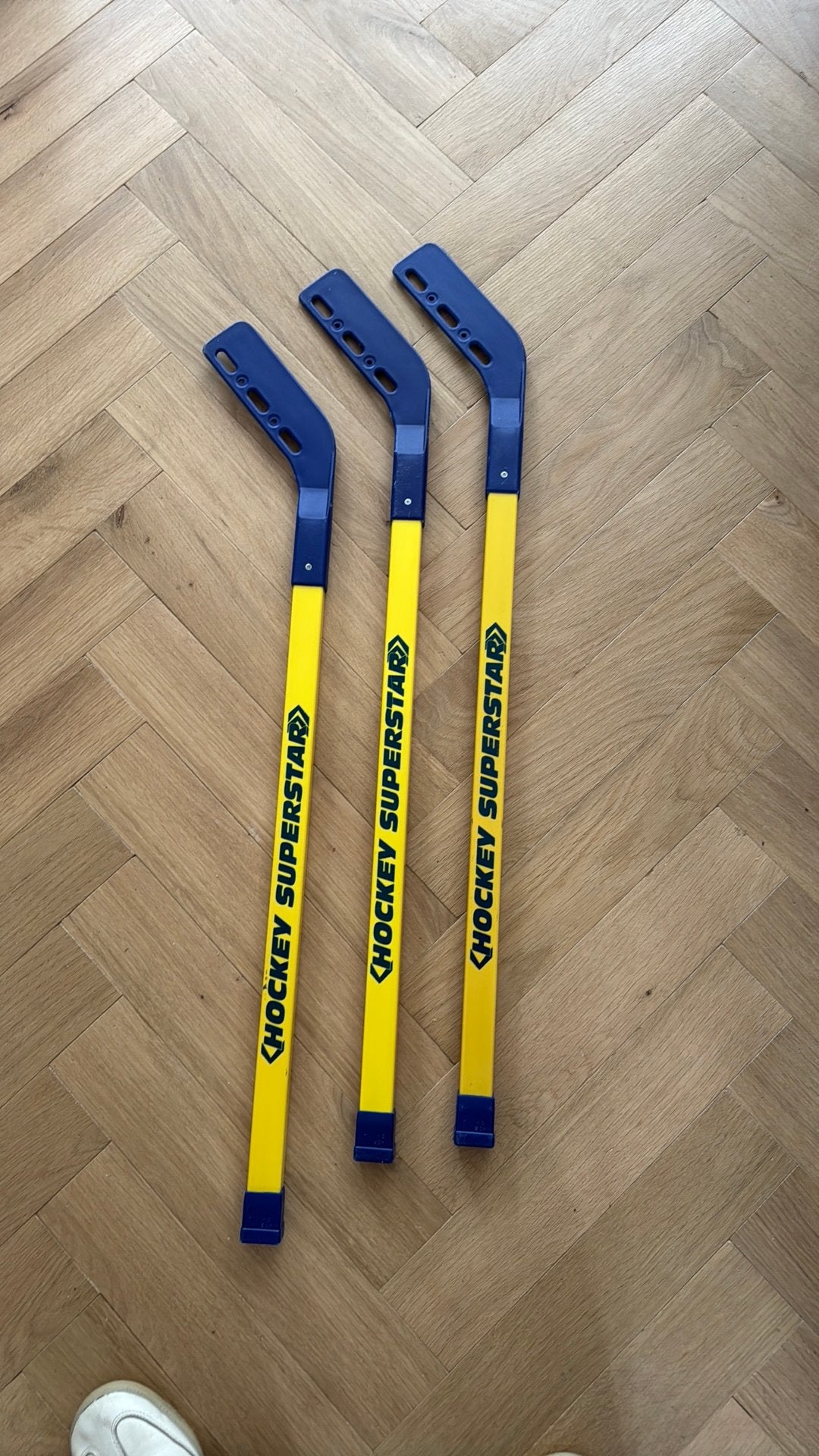 Hockeysticks speelgoed 3 stuks, Ophalen, Gebruikt, Stick