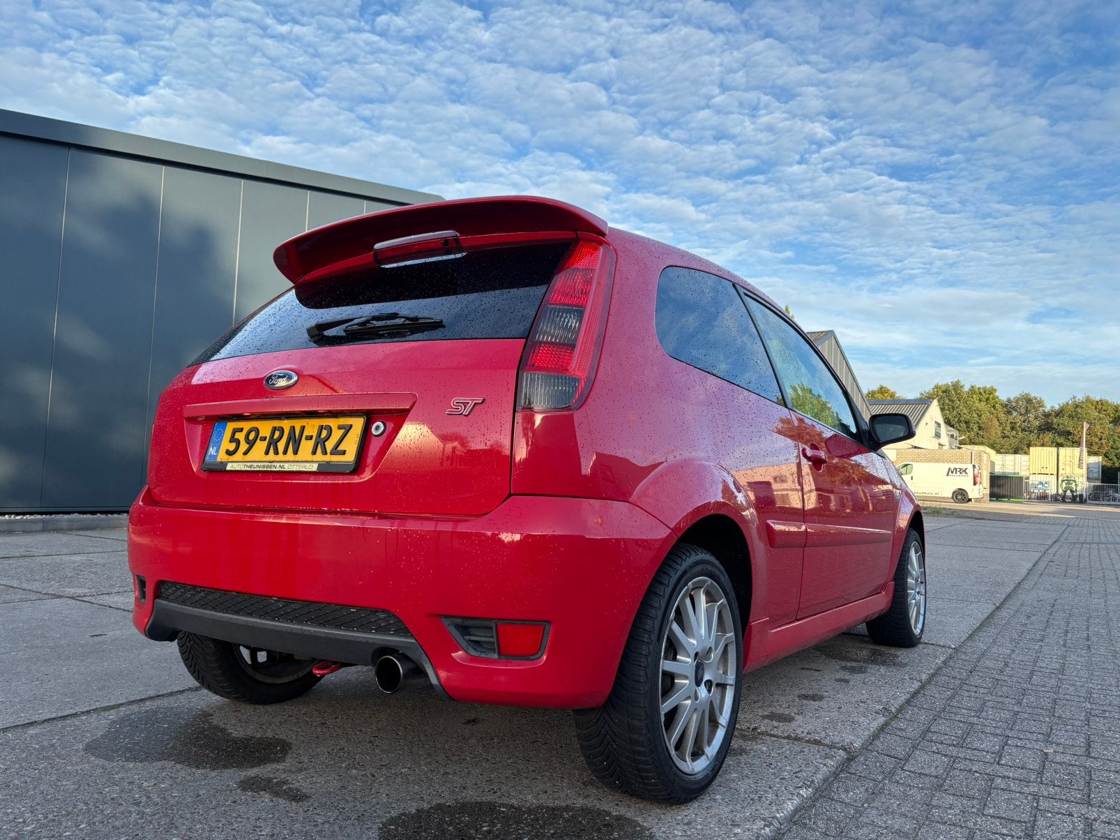Ford Fiësta 2.0 16V ST 3DR 2005 Rood