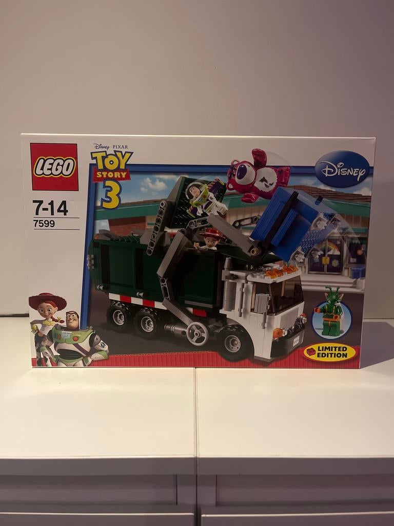 LEGO Toy Story 3 Vuilniswagen Ontsnapping 7599 NIEUW, Overige thema's, Lego, Nieuw, Ophalen of Verzenden